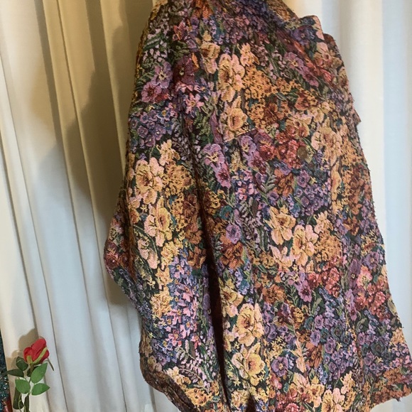 Urban Outfitters- Vintage looking Jacket - Picture 2 of 3